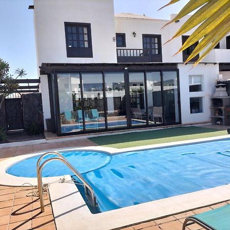 Lovely Villa Kiluka Heated Pool Коста Бланка Экстерьер фото