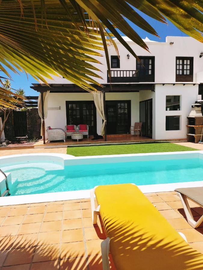 Lovely Villa Kiluka Heated Pool Коста Бланка Экстерьер фото